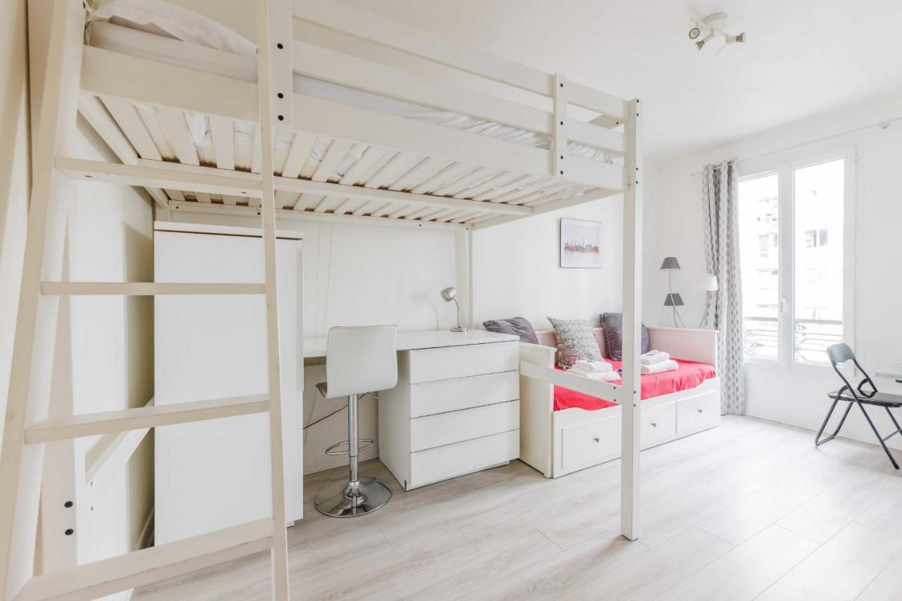 Cozy Studio In The Heart Of Montmartre - Blanches 2 Apartment Paris Bagian luar foto